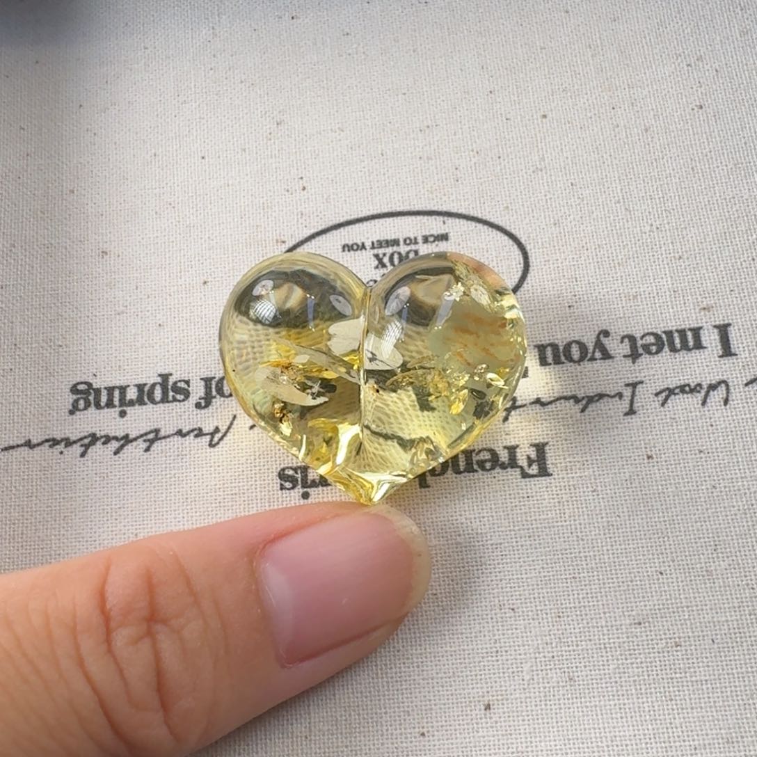 琥珀吊坠(不含链)未镶嵌