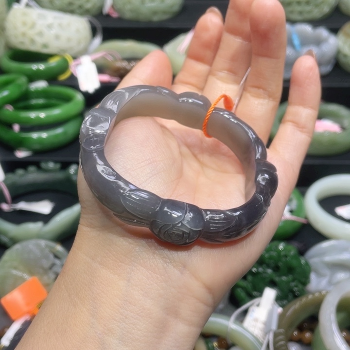 和田玉手镯53+圈口 编号102未镶嵌