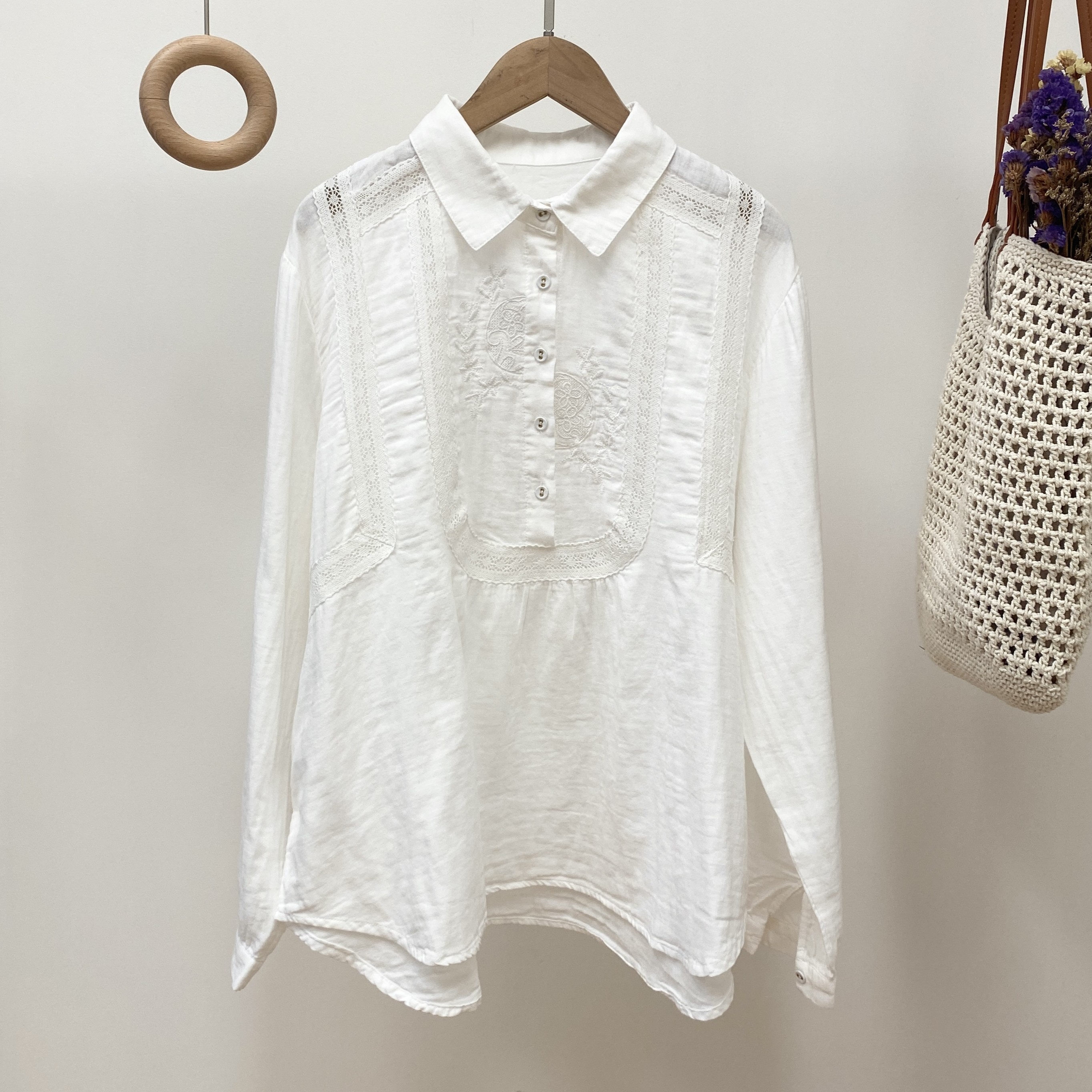 【半门襟U型镂空刺绣棉纱衬衫】4486