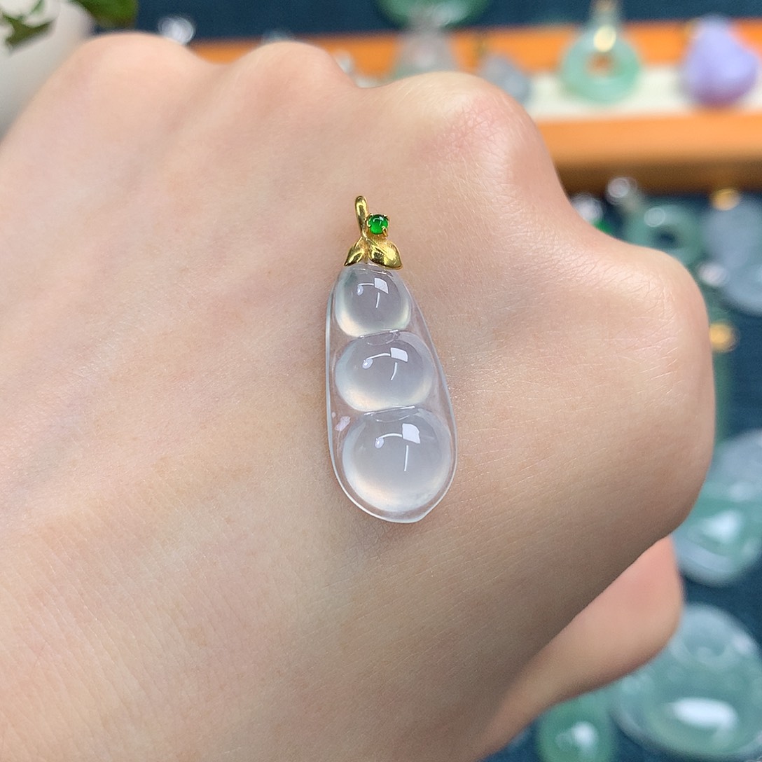 吊坠(不含链)18K金镶嵌翡翠