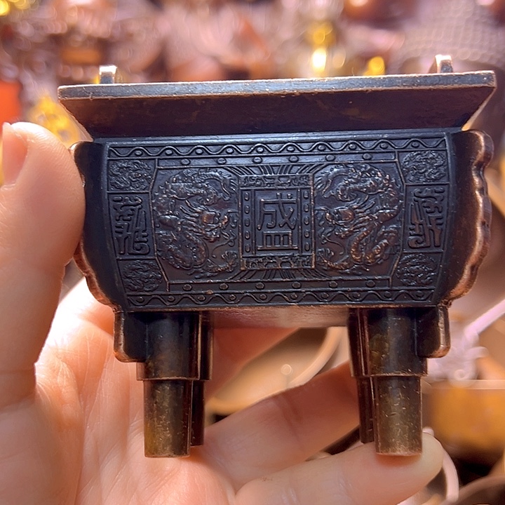 铜122336655896655566666666555