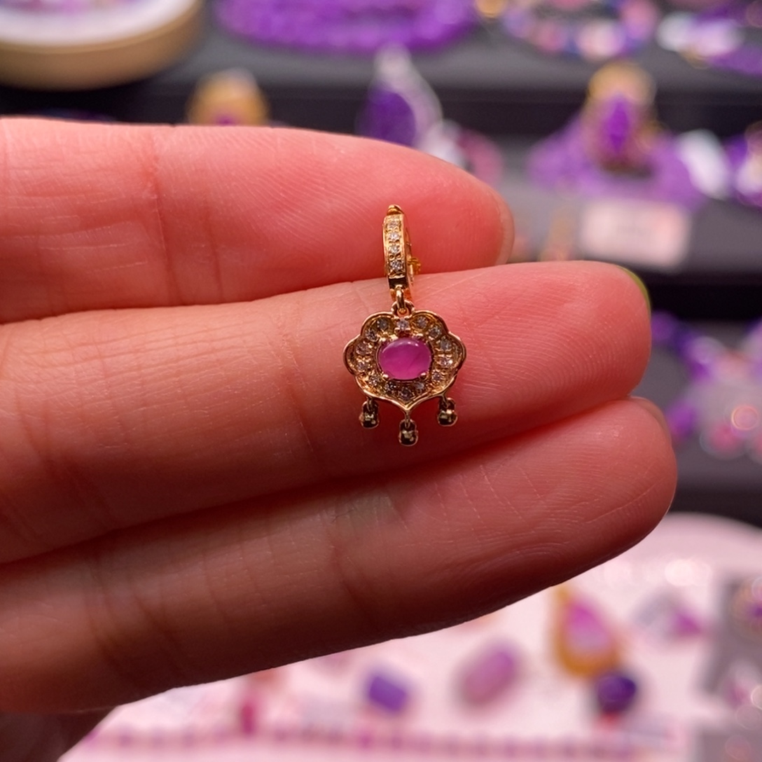 苏纪石（舒俱来）18K金镶嵌吊坠(不含链)