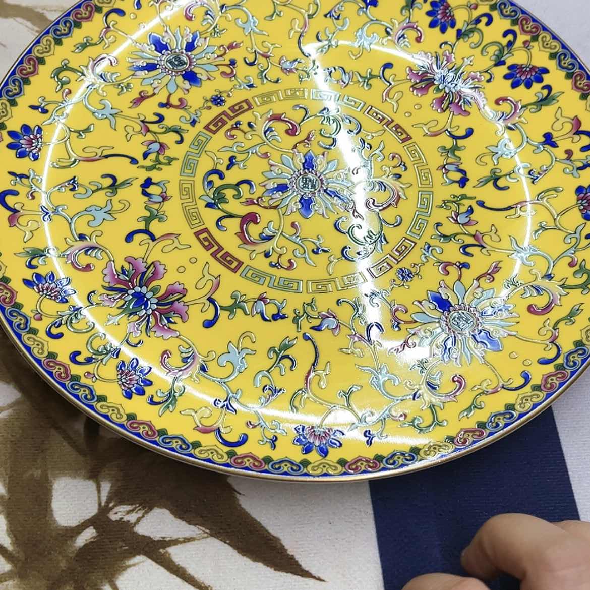 【闪购商品】骨瓷10英寸6平黄。。。。