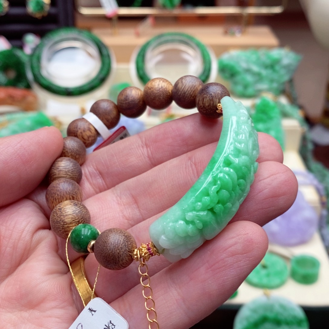 未镶嵌手链翡翠翡翠手牌