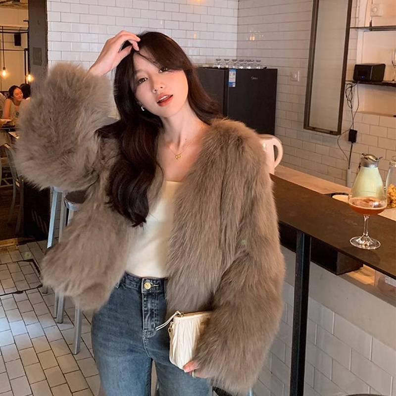 YS秋冬新款托斯卡纳毛毛外套短款韩版草草时尚百搭外