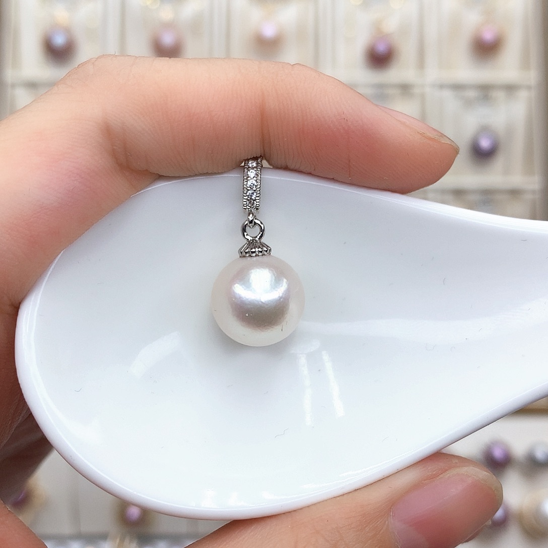 淡水珍珠颈饰合金