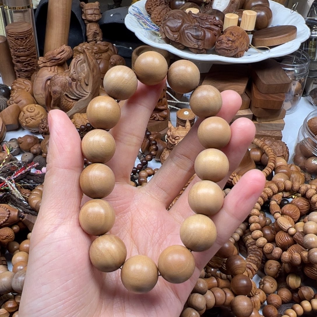 歹***毒檀香木1.5顺纹老山檀