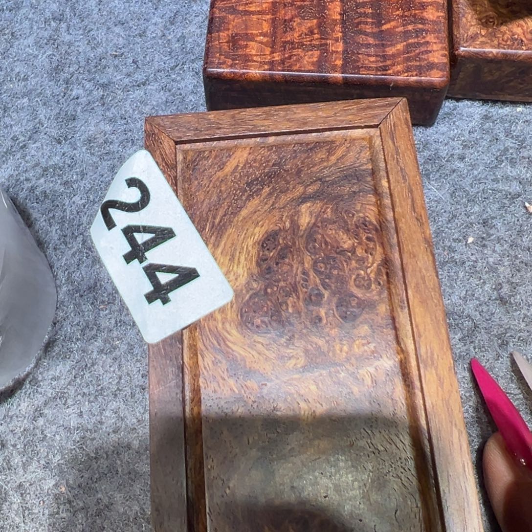 方***⁺刺猬紫檀（非洲黄花梨）