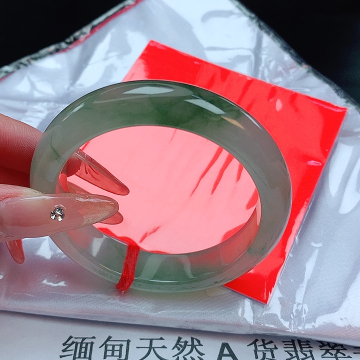 翡翠手镯未镶嵌缅甸天然a货翡翠手镯