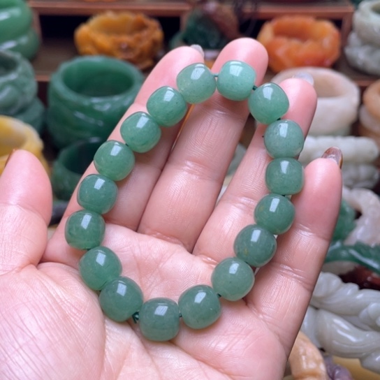 【闪购商品】石英质玉手镯未镶嵌