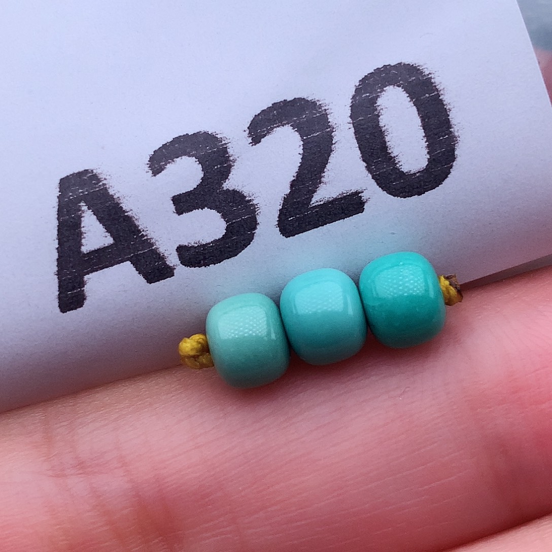 绿松石未镶嵌高瓷高色