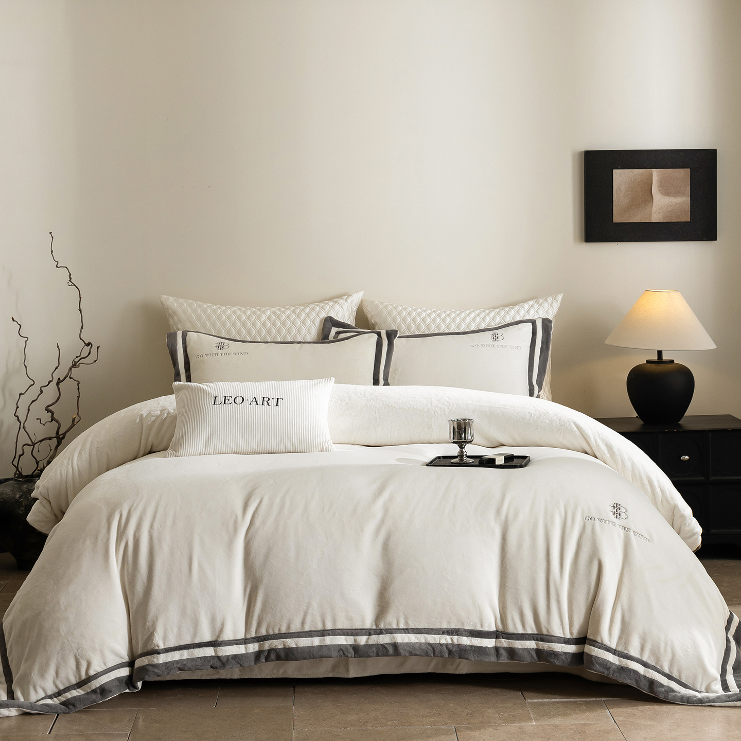 2025轻奢高克重加厚牛奶绒四件套双面保暖柔软亲肤简约床上用品