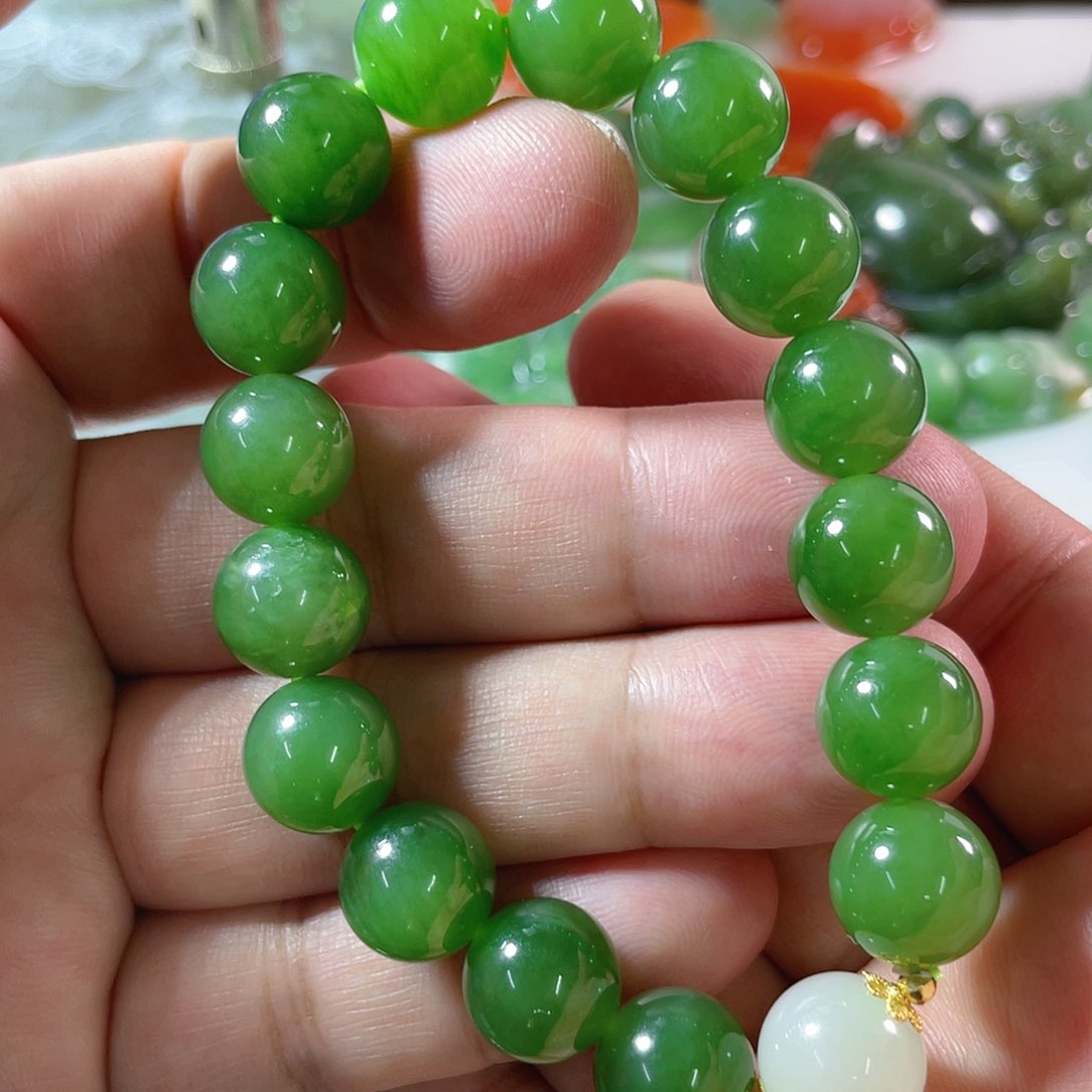 未镶嵌手链和田玉（碧玉）