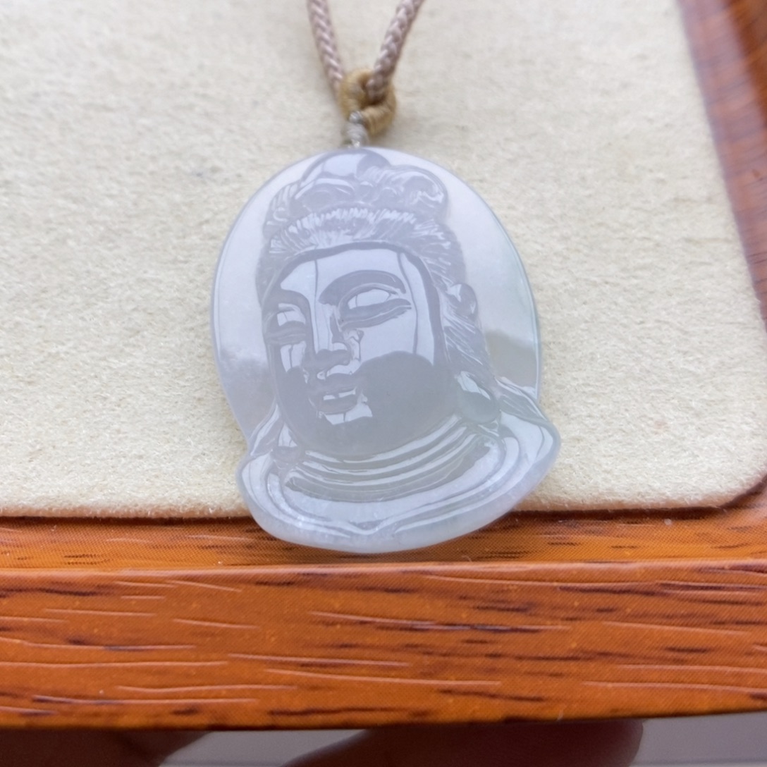 翡翠未镶嵌颈饰吊坠