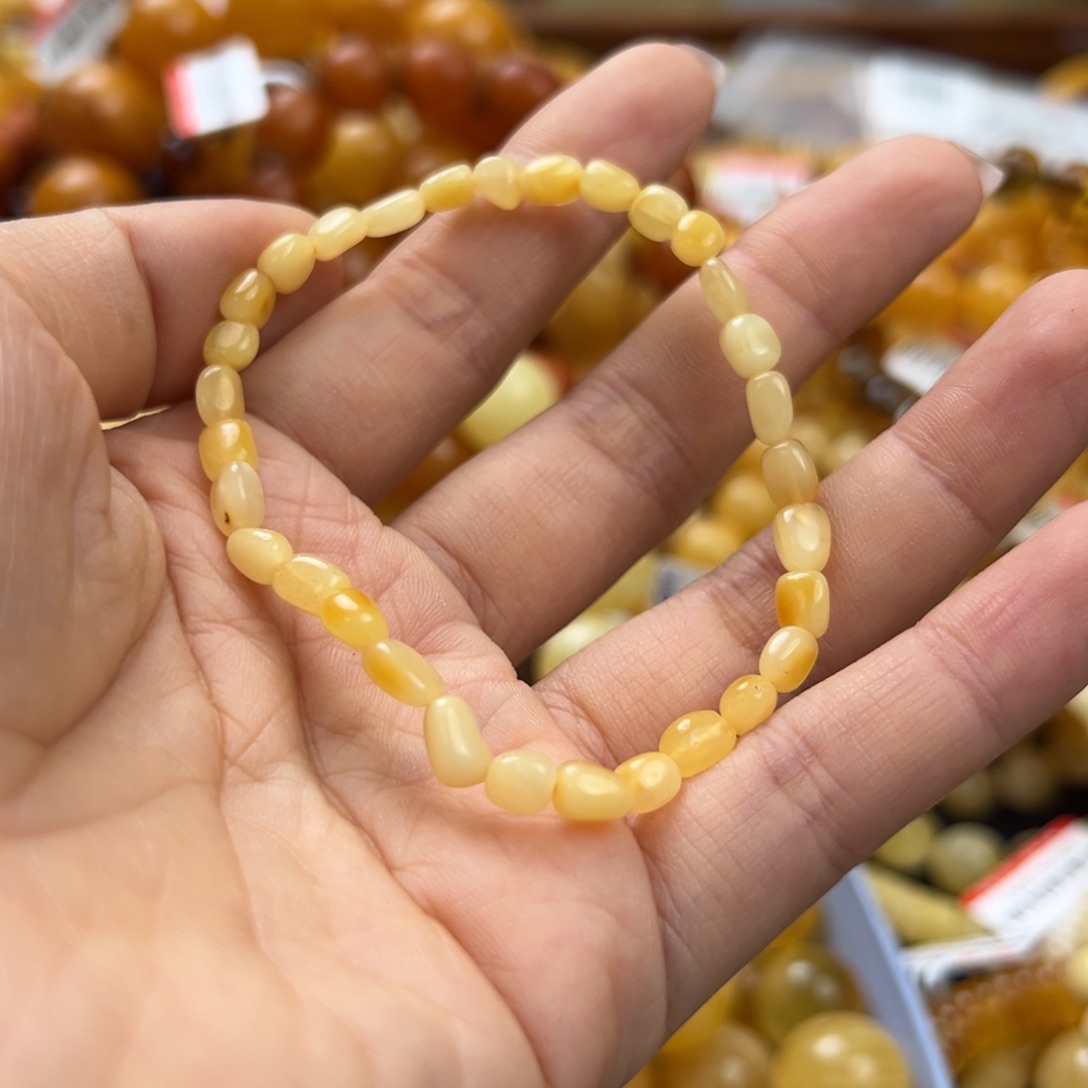 未镶嵌琥珀珠宝奇石