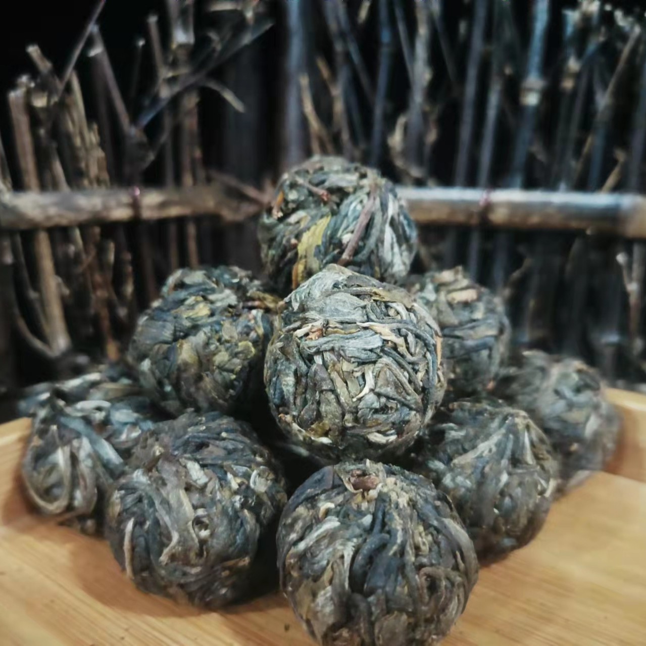 350年古树挑采龙珠（8g）2024春