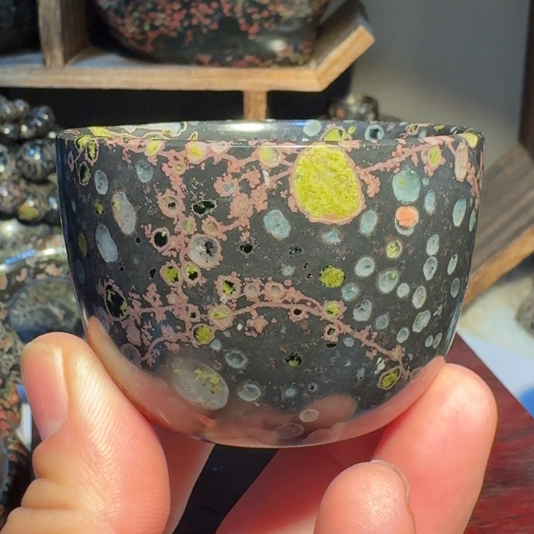 时****回梅花玉精品杯子一个