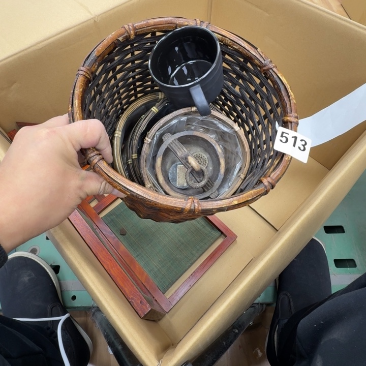 瓷片工艺品摆件瓷器摆件666