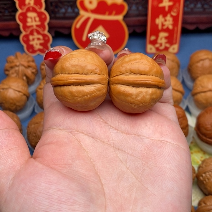 文玩核桃把件小海豚