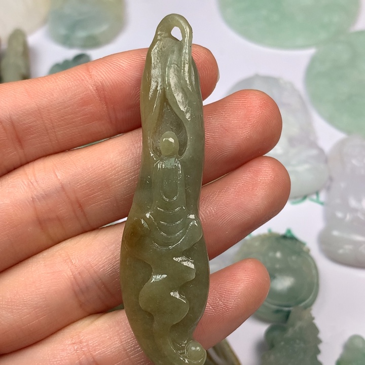 定制翡翠翡翠未镶嵌《***》