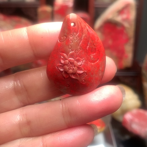 昌化石昌化鸡血石挂件