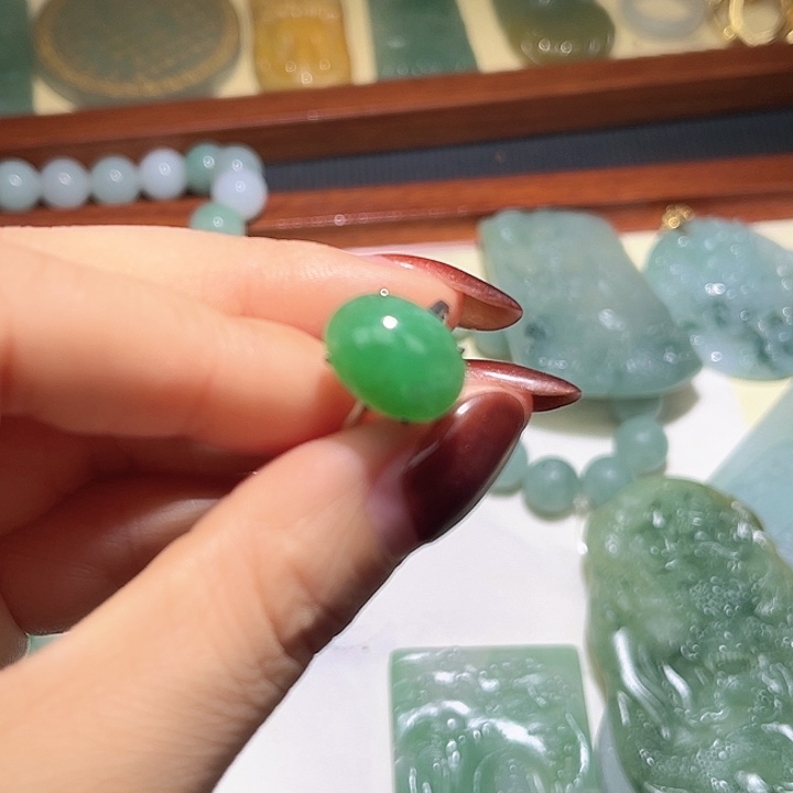 定制翡翠银S925镶嵌天然翡翠