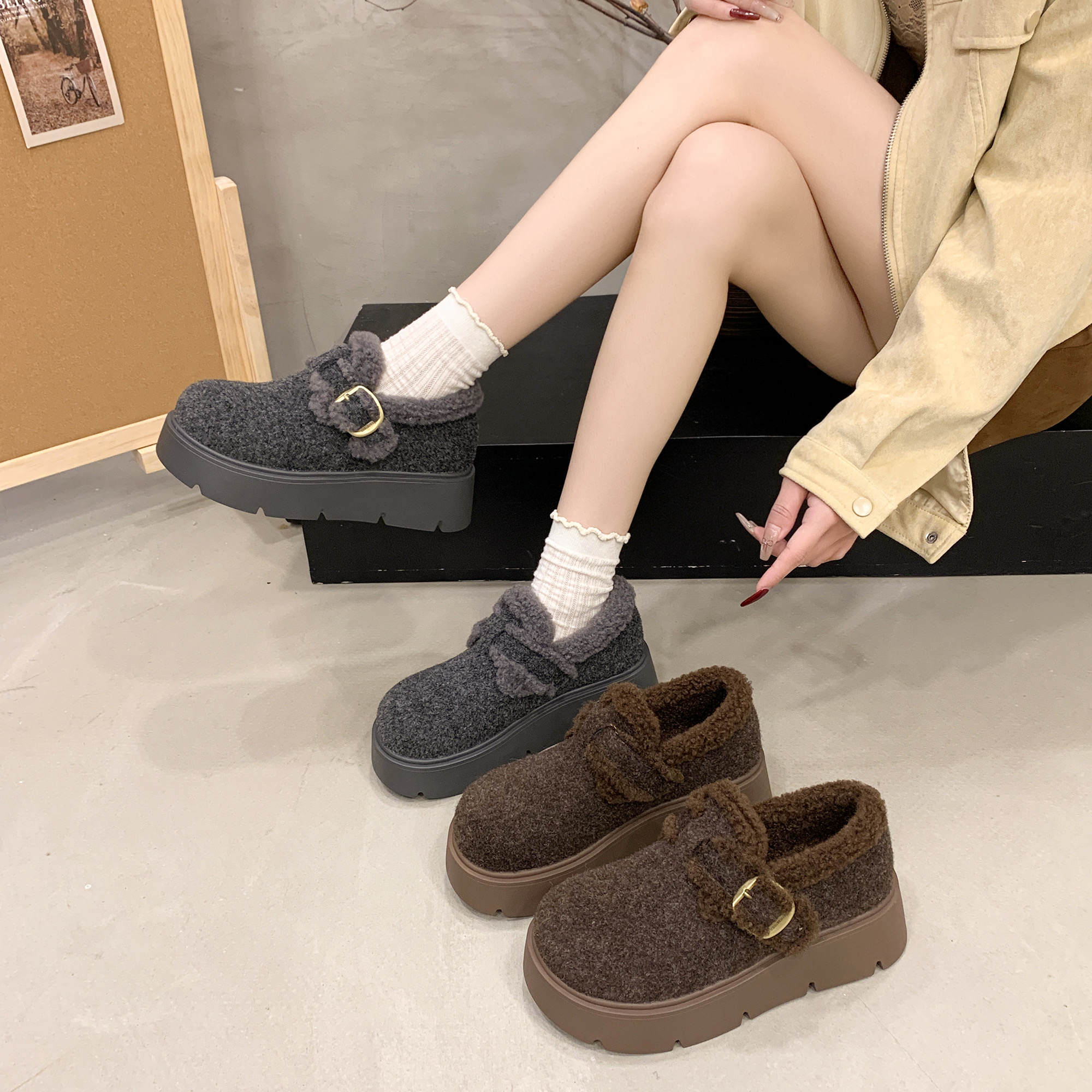 女鞋勃肯鞋爆款复古毛呢全包厚底内增高绝美毛毛鞋M85-6