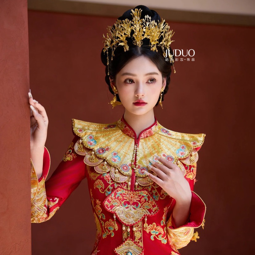 新娘饰品 龙风褂绝配流苏半冠