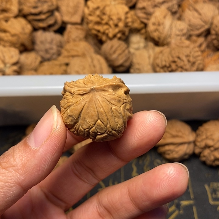 ****饭文玩核桃吊坠文玩核桃异形单只