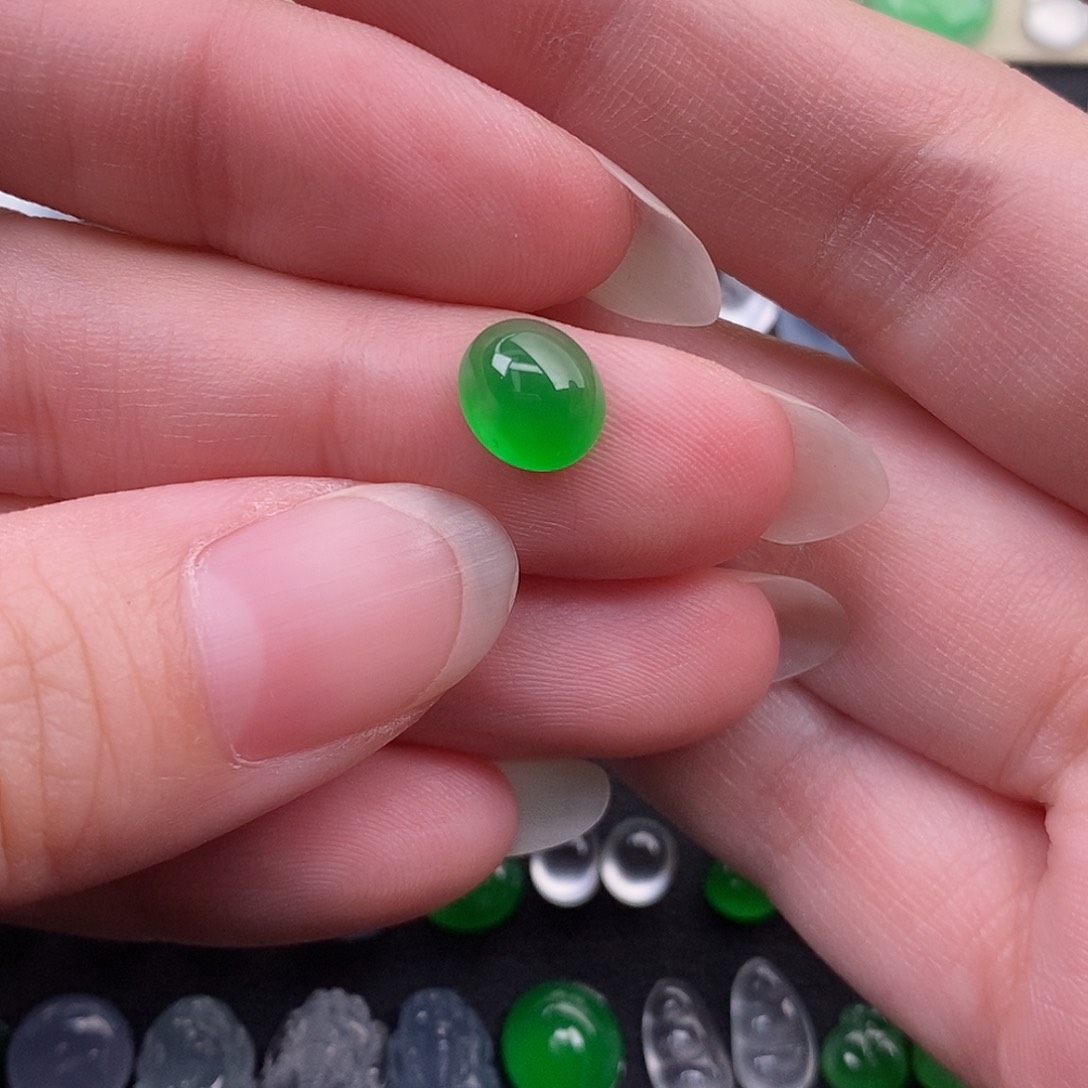 定制翡翠未镶嵌阿****财翡翠