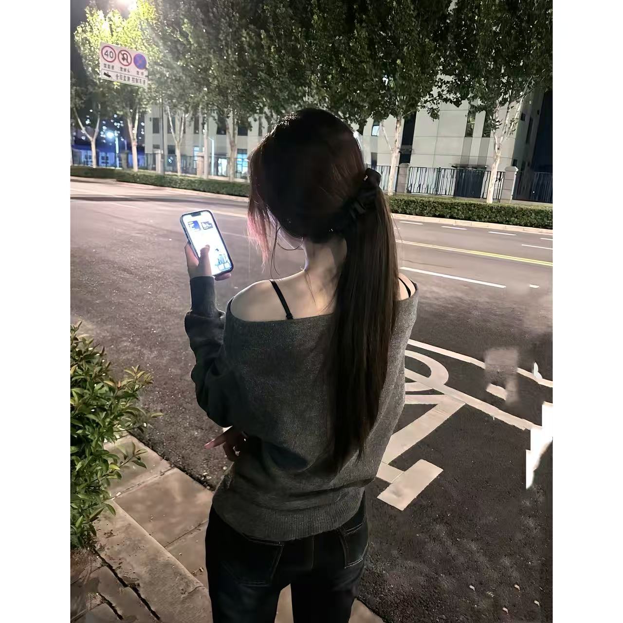 徐秋阳 满分一字肩 冬季新款百搭时尚休闲舒适显瘦毛衣YM537-