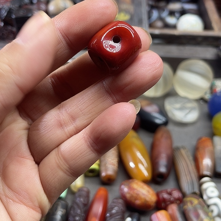 上***。玛瑙/玉髓未镶嵌颈饰