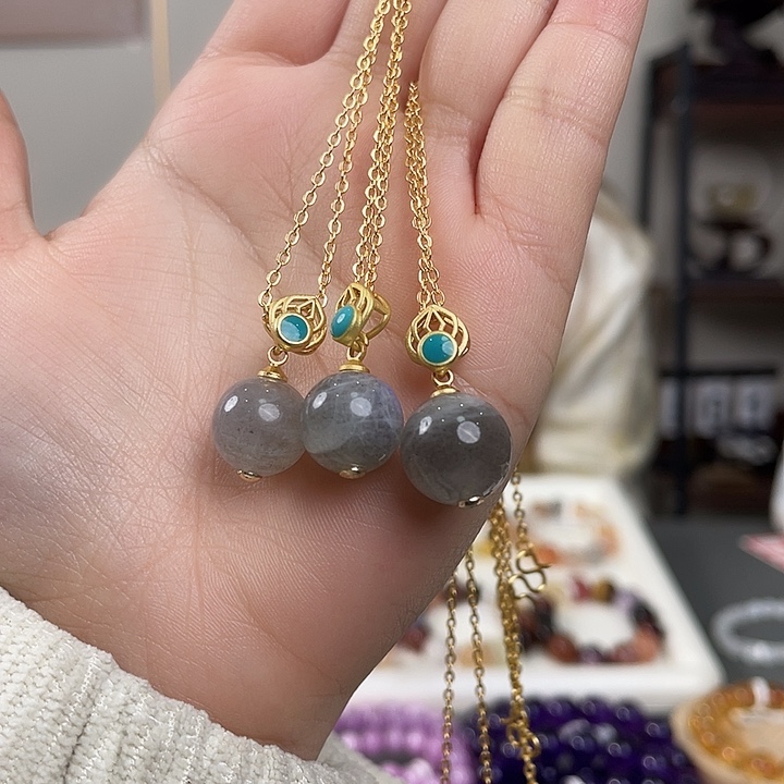 未镶嵌水晶手链灰月光2