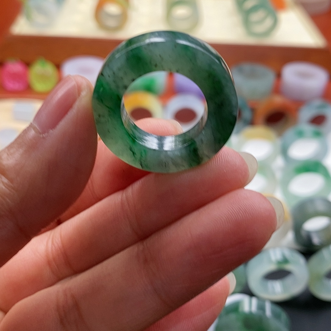 定制翡翠未镶嵌12-22圈口