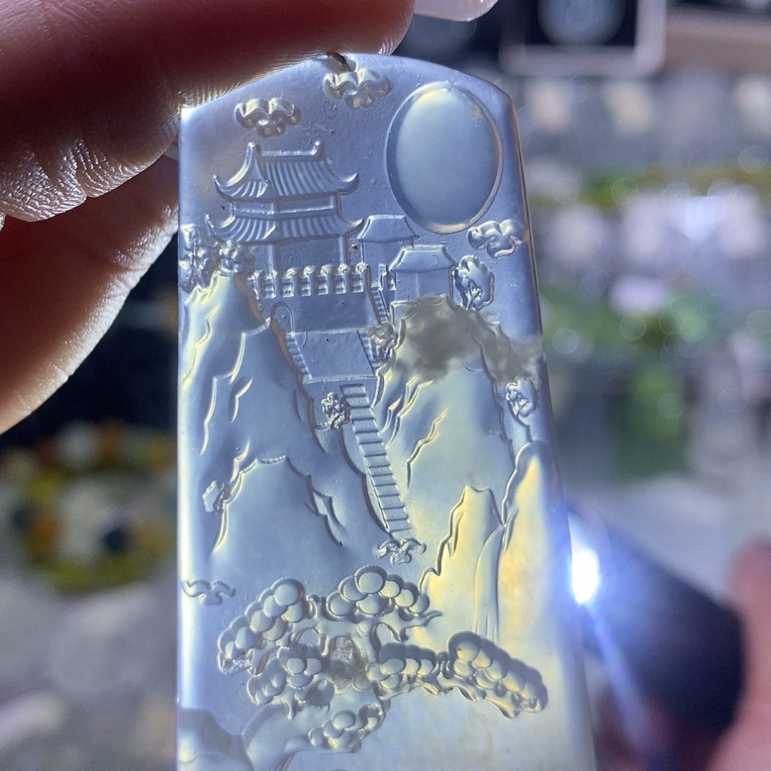 蛇纹石玉颈饰未镶嵌