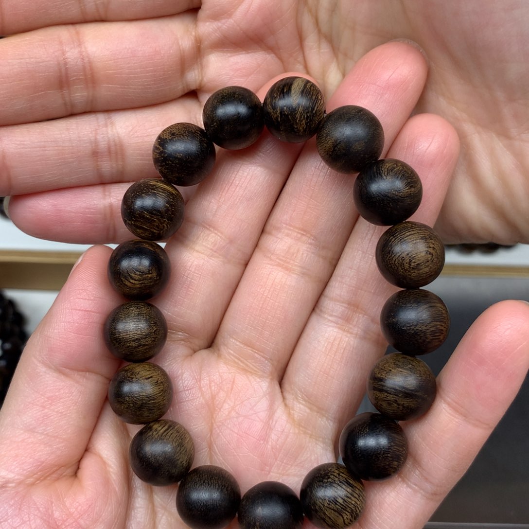 沉香手串越南芽庄白棋楠1.2