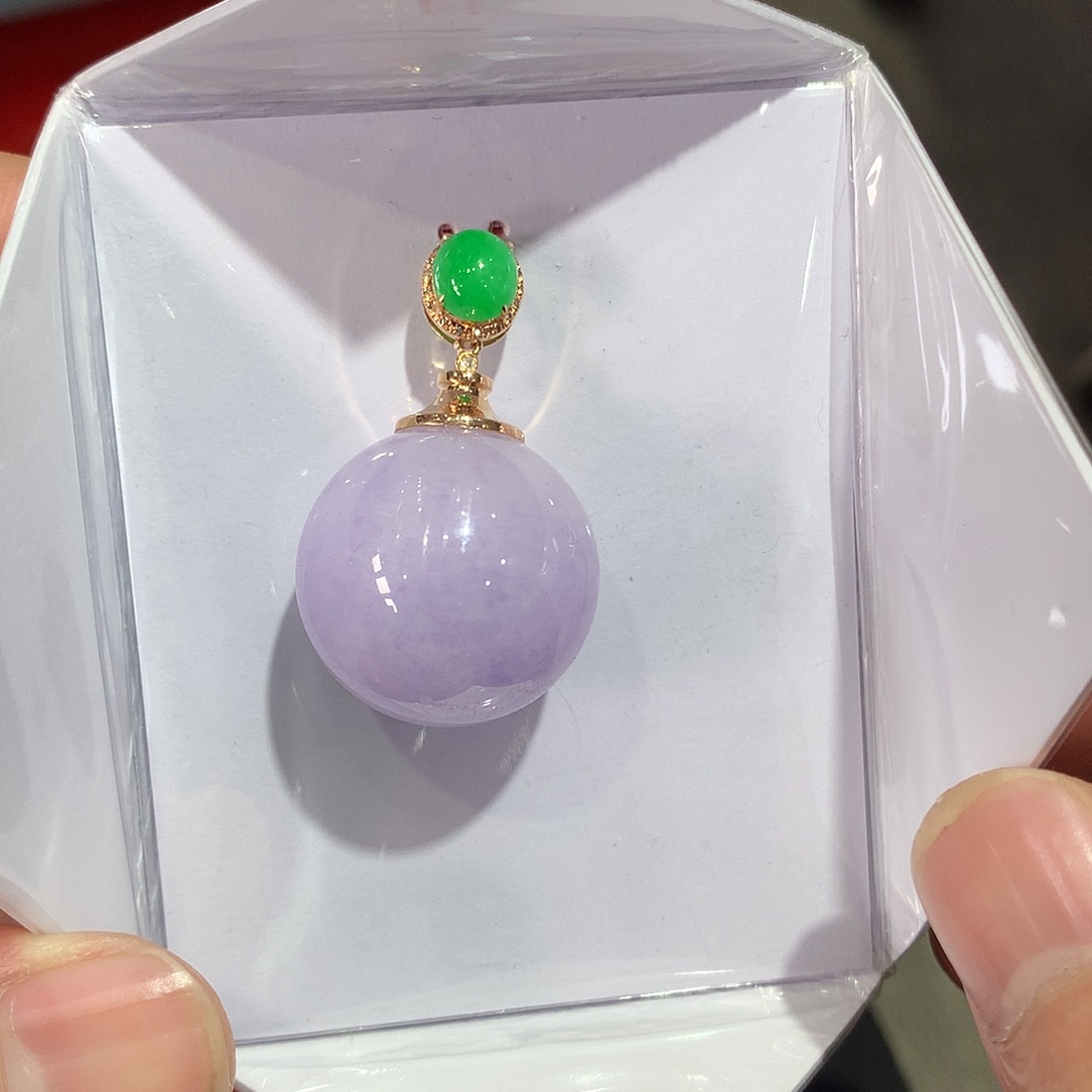 翡翠吊坠(赠链)18K金镶嵌