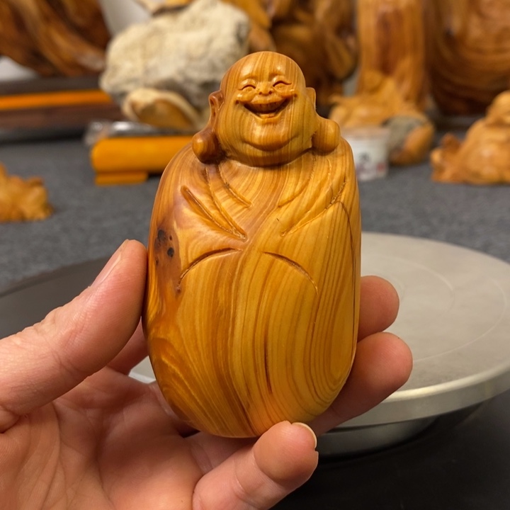 柏木（崖柏）青**蓝弥勒佛手把件