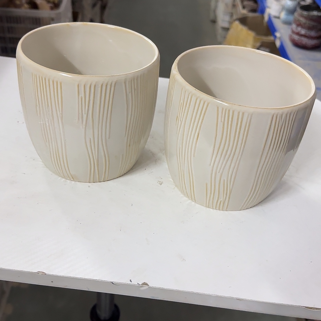 瑕疵：2个有孔处理：满15元发：4075