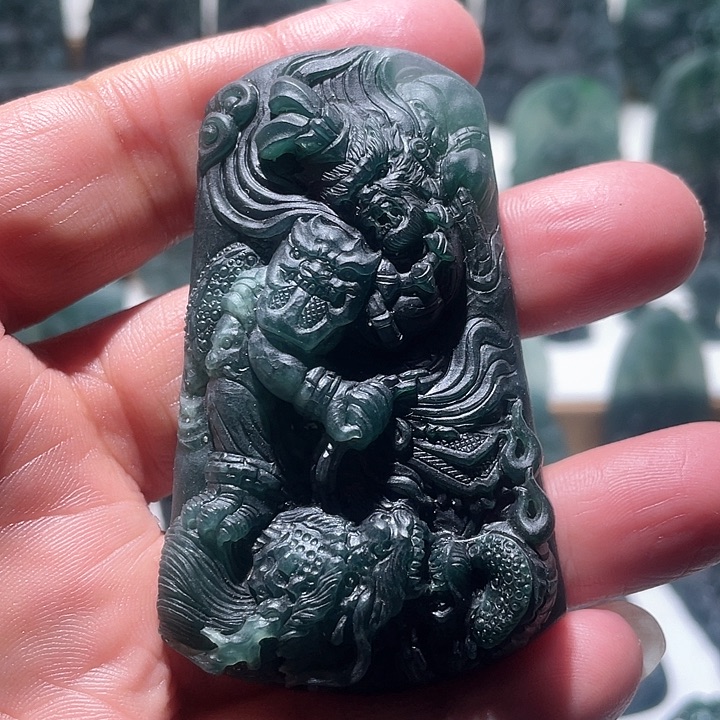 定制翡翠未镶嵌大圣