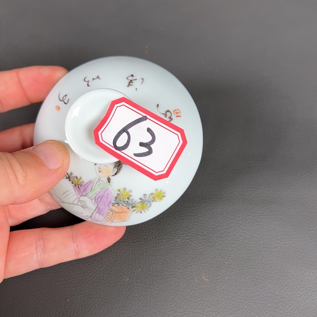 摆件摆件，瓷器，工艺品