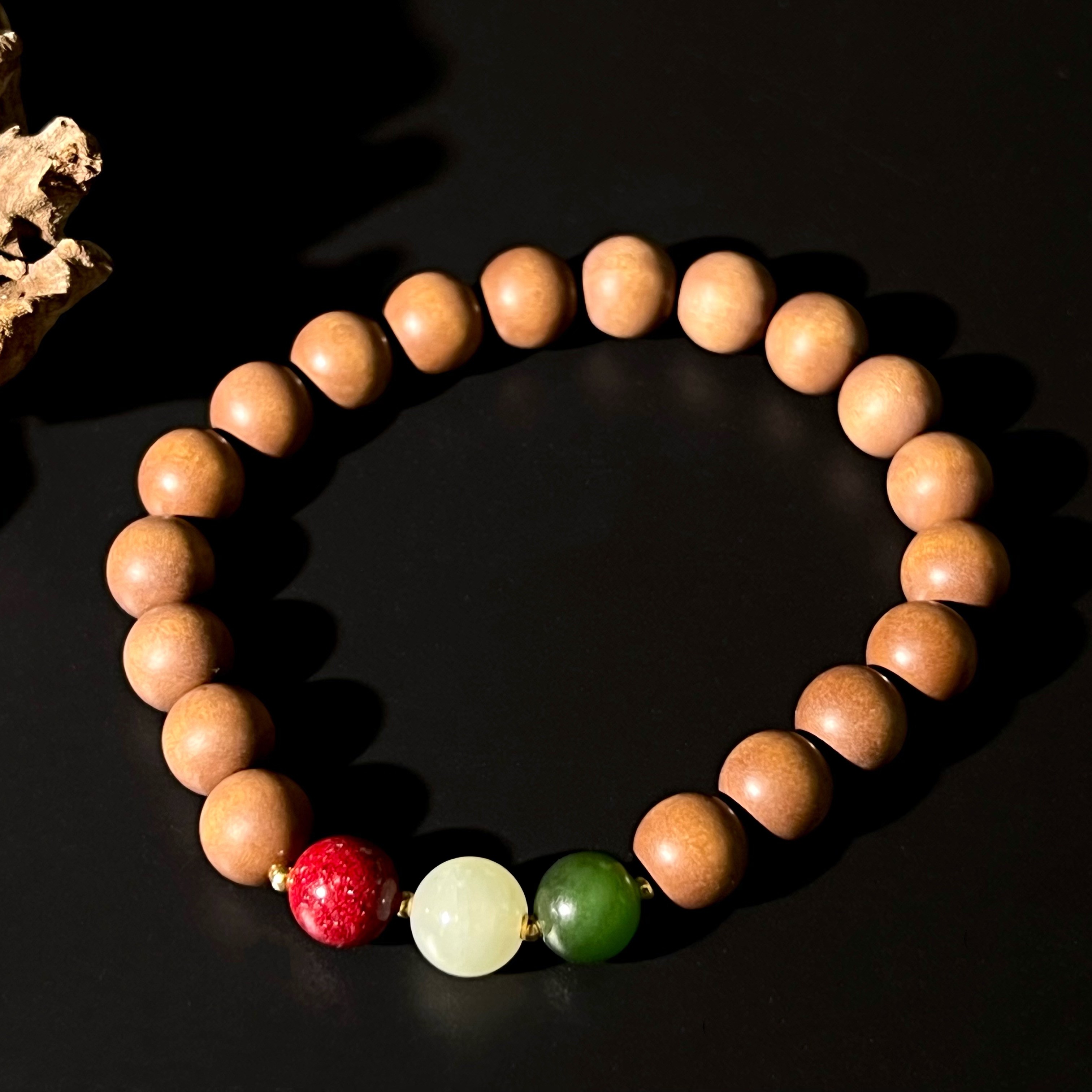 【曼真珠宝】18K金和田玉老山檀单圈手串原创定制