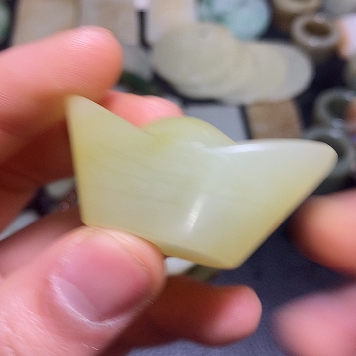 和田玉（糖玉）未镶嵌颈饰