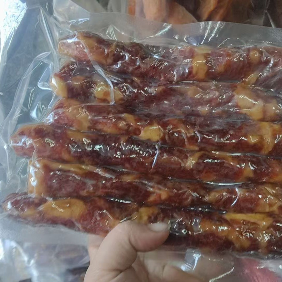 湖南隆回小沙江传统低温柴火烟熏腊香肠