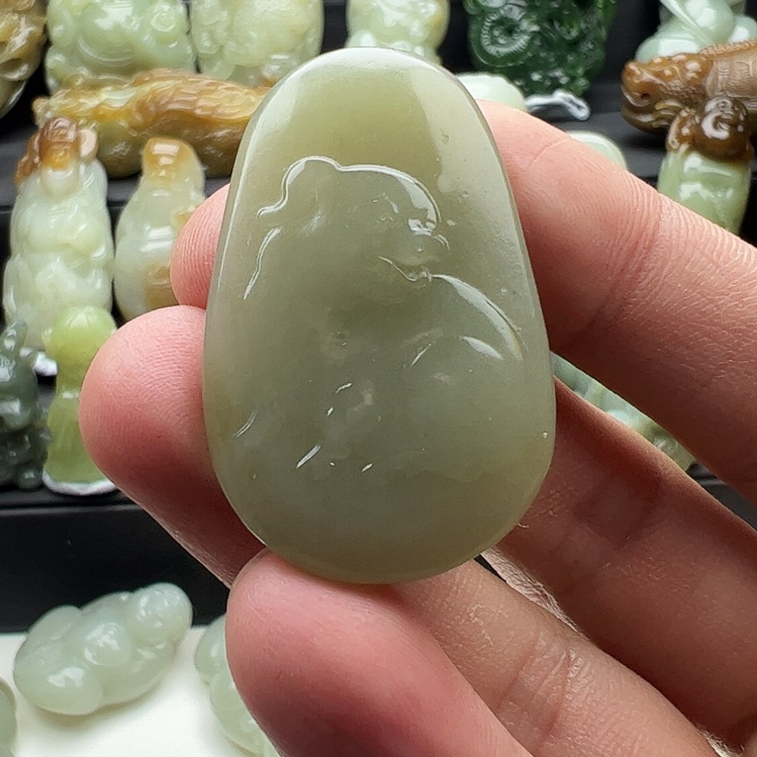 和田玉挂件未镶嵌