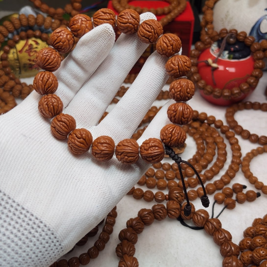 桃核吊坠15野生籽红皮荔枝