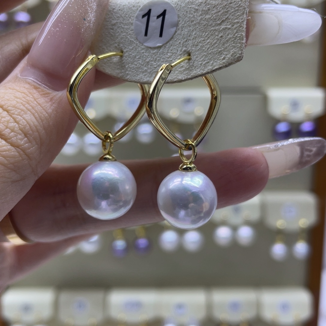 淡水珍珠耳饰未镶嵌