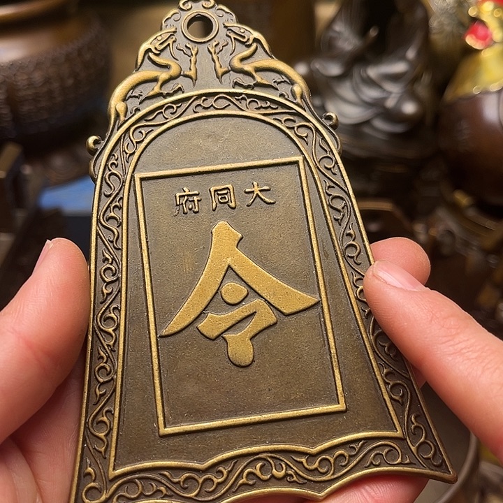 精美铜器批发档口