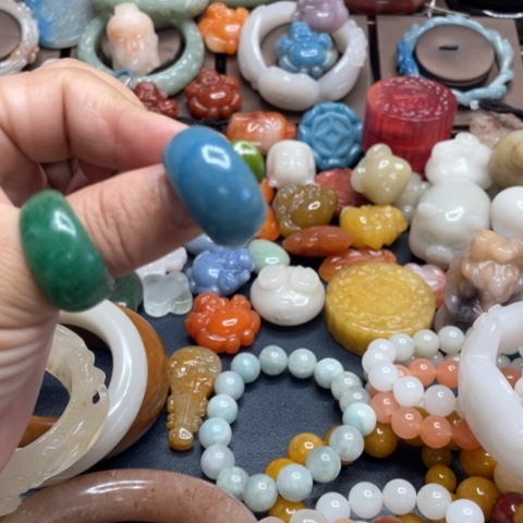 合金石英质玉（黄龙玉）手链蓝**羽
