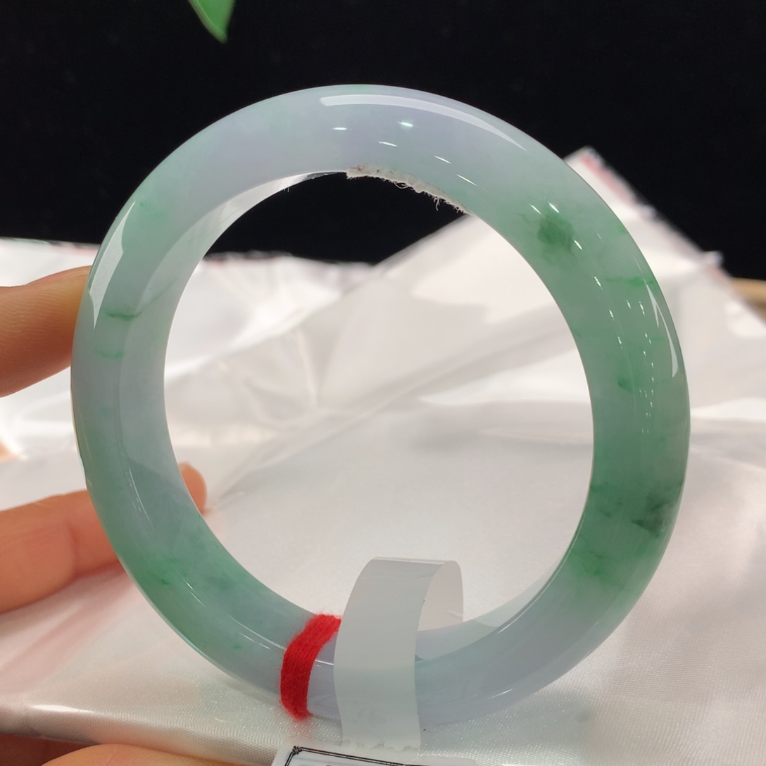 翡翠手镯未镶嵌111-0616